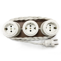 Удлинитель "Царский Стиль" с розетками керамическими белыми, на деревянной подложке (жемчуг витой провод 1,5м)